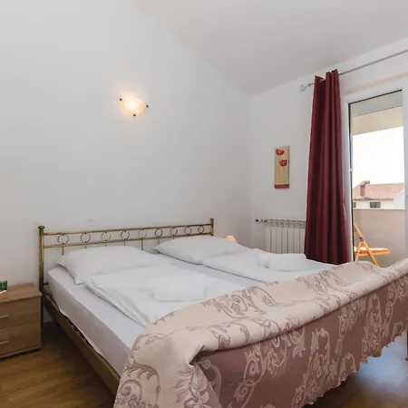 Nice Apartment In Pula With Wifi Apartment *